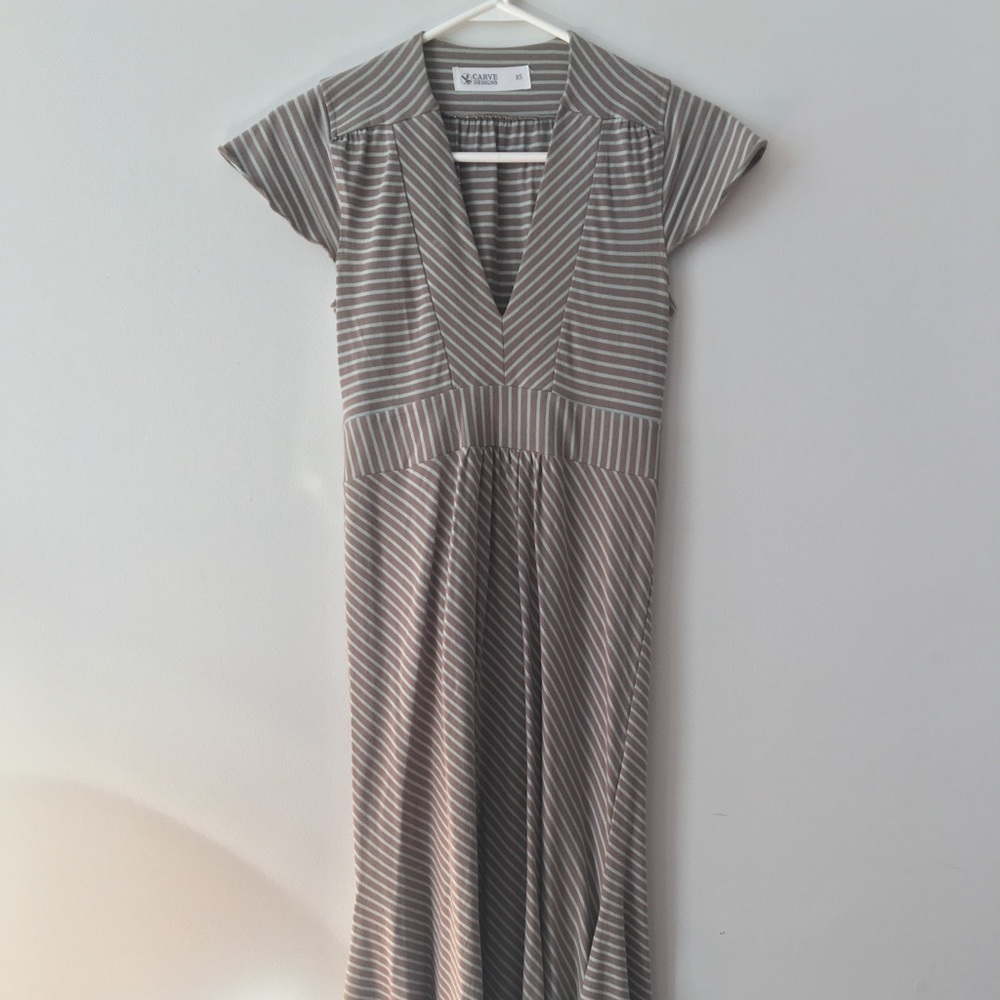 Casual athletic fit dress